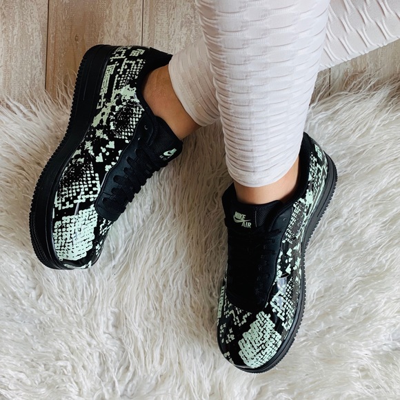 NWT Nike Air Force 1 Foamposite Cup - Picture 3 of 8